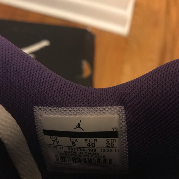 JORDAN RETRO 4 - SUPER CLEAN